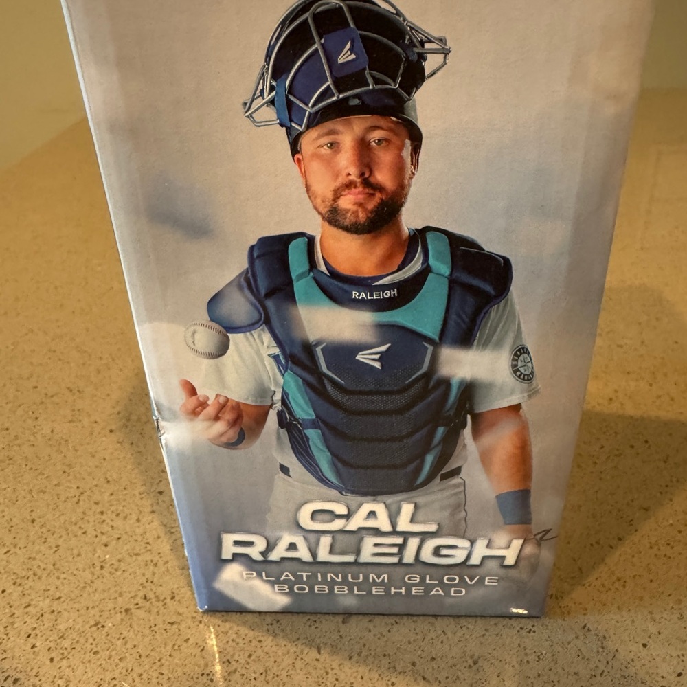 Cal Raleigh Platinum Glove Bobblehead